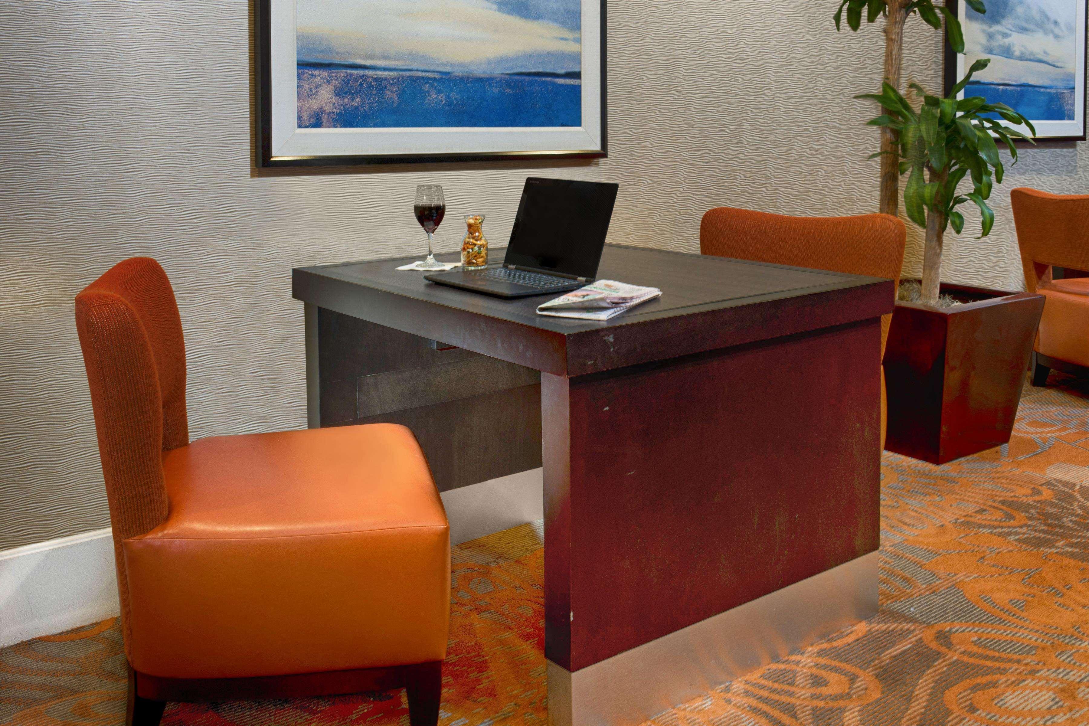 Doubletree By Hilton Norwalk Hotel Luaran gambar