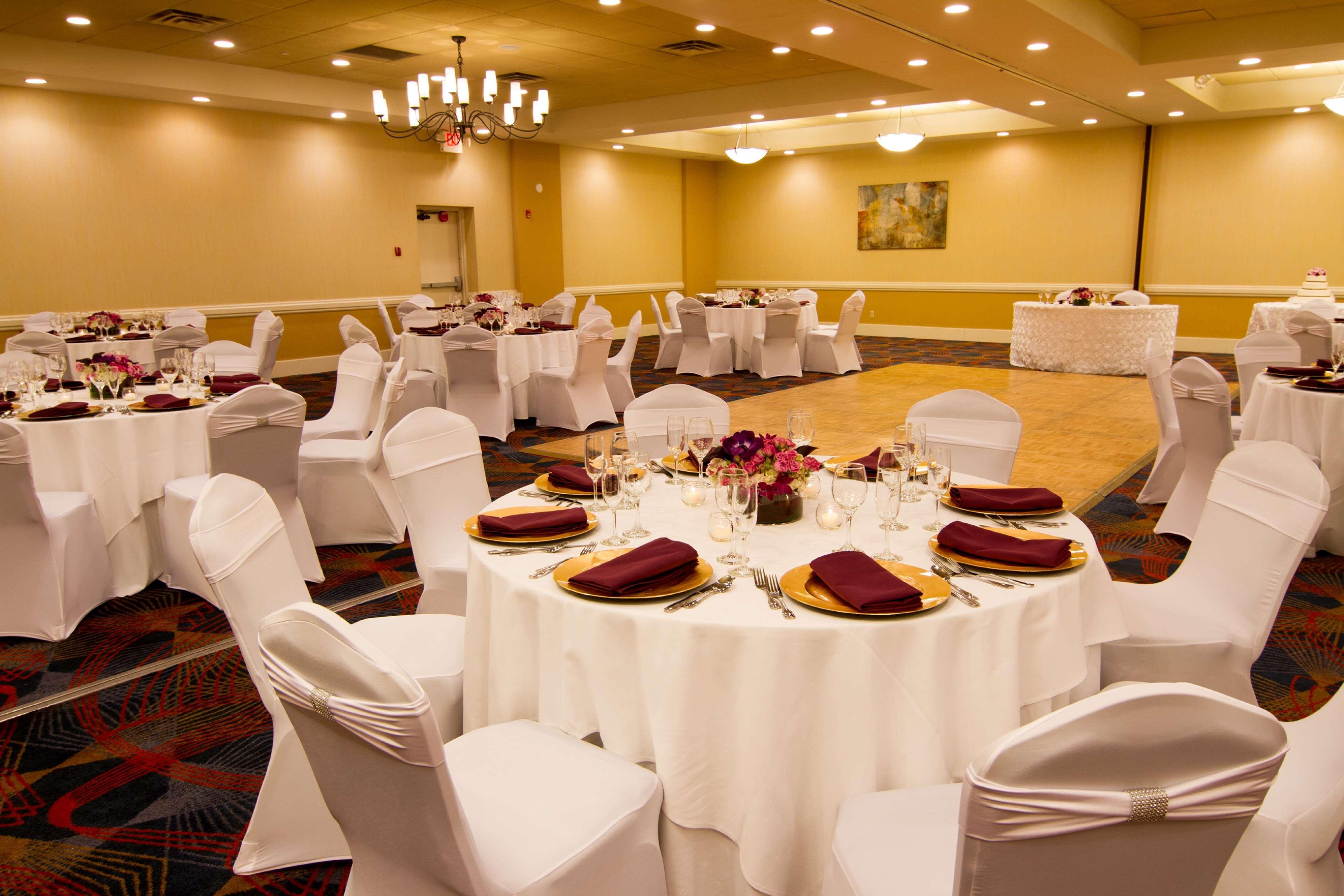 Doubletree By Hilton Norwalk Hotel Luaran gambar